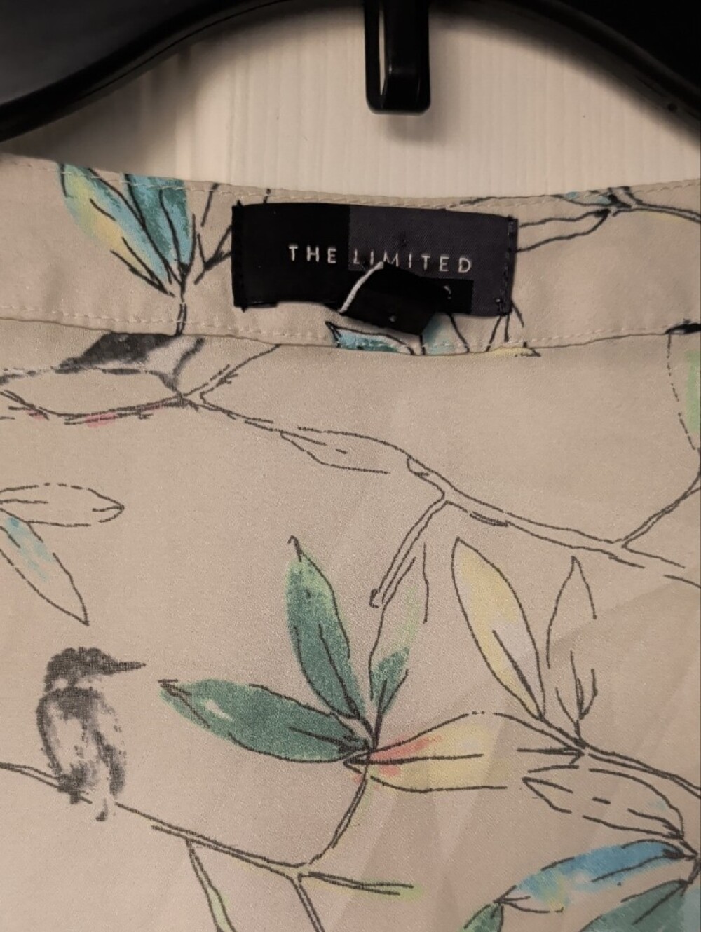 #1 The Limited Cream V-Neck Blouse with Multicolor Bird & Leaf Print - Picture 2 of 6
